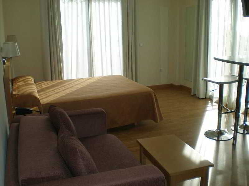 Axarquia Beach Hotel Almayate Bajo Habitación foto